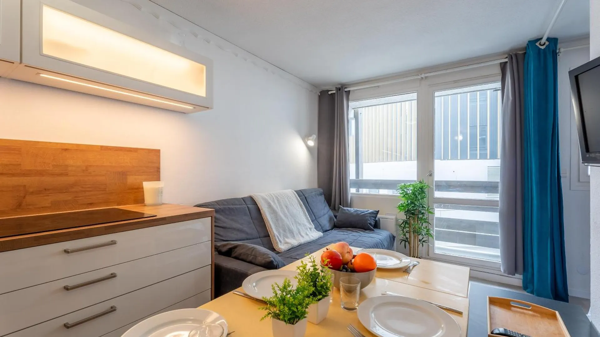 Ski In-Out - Heart Of Val Thorens Superb Apartment, Wifi 524 0*,  France