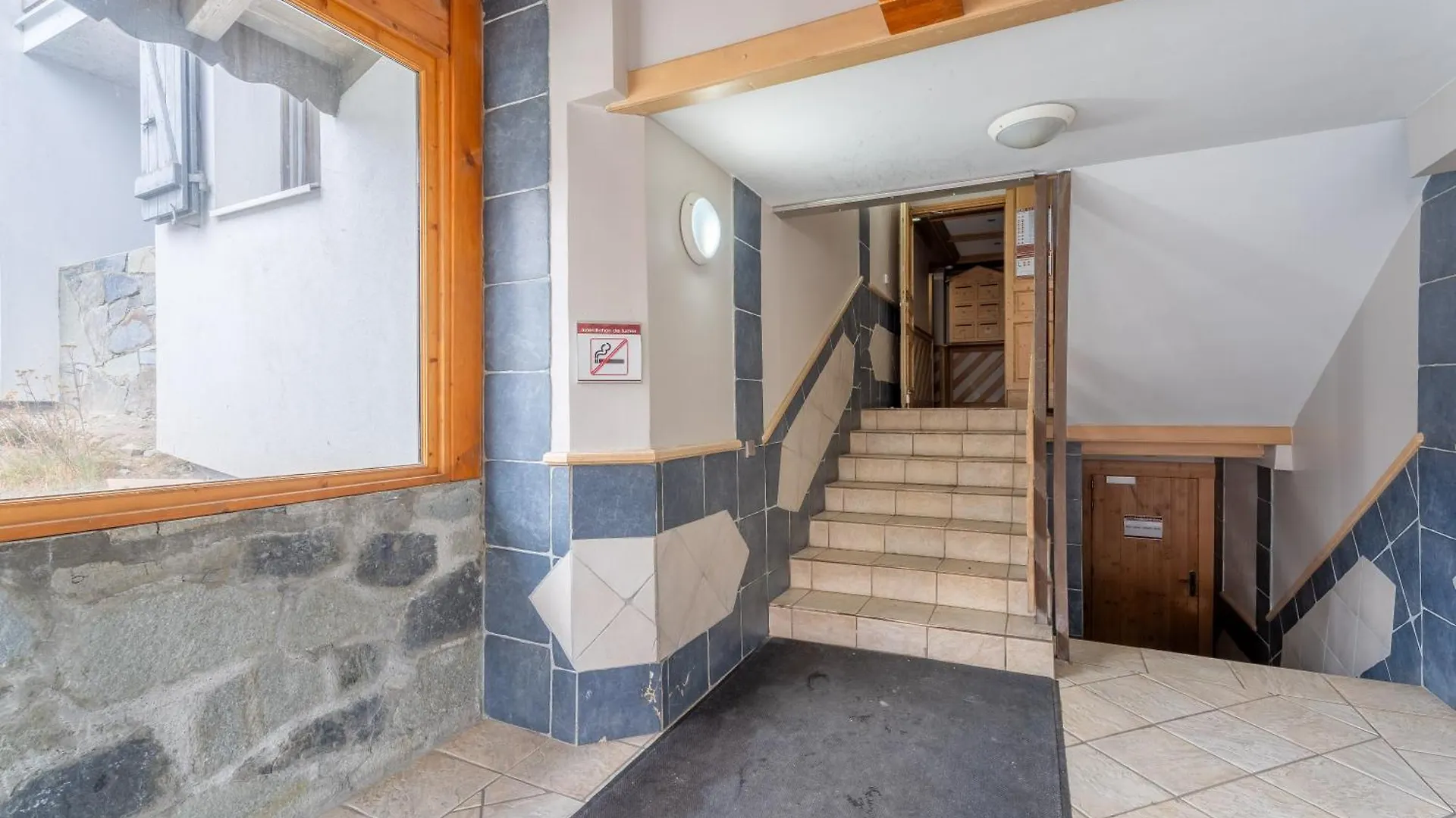 Apartment Ski In-Out - Heart Of Val Thorens Superb Apartment, Wifi 524 France