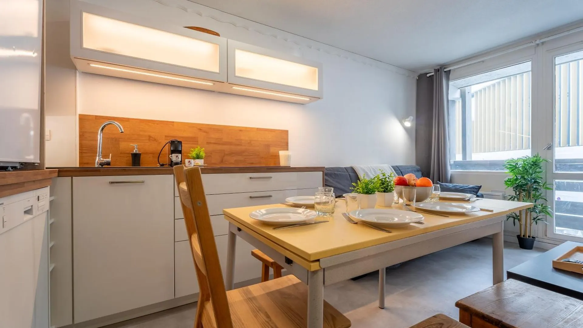Ski In-Out - Heart Of Val Thorens Superb Apartment, Wifi 524 France
